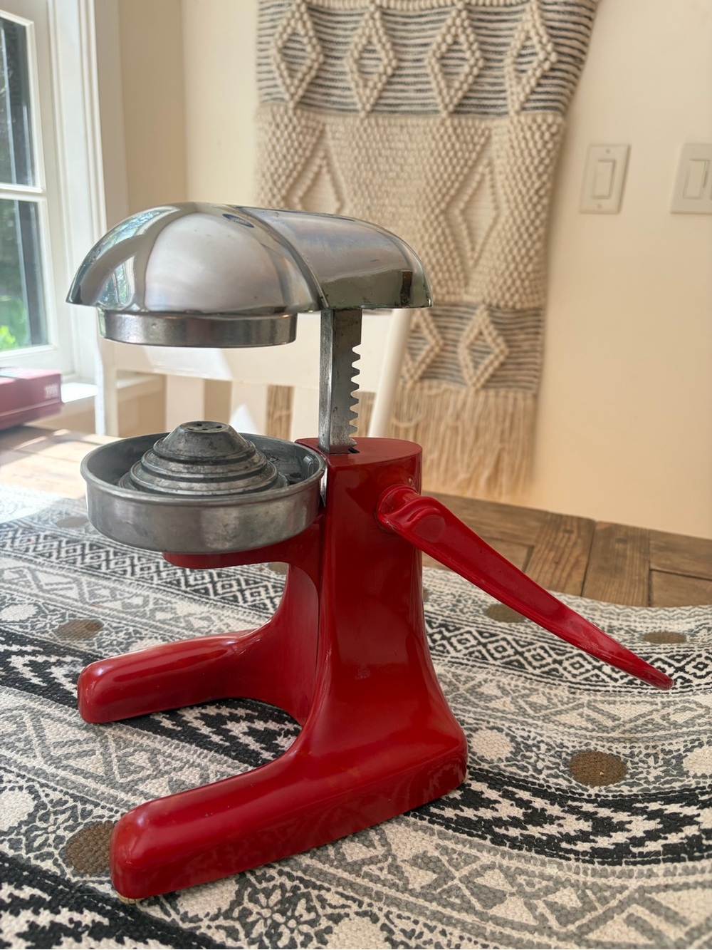Juice King Vintage Manual Red Citrus Juicer
